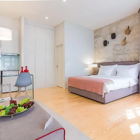 On Deluxe - Free Parking Apartment *