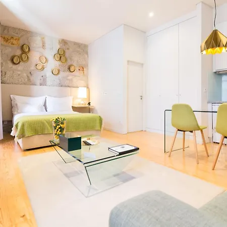 On Deluxe - Free Parking Apartment *