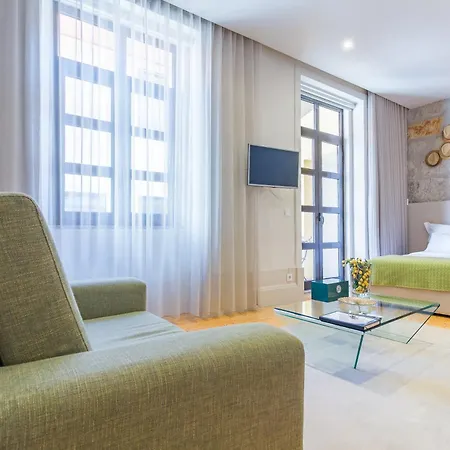 Apartment On